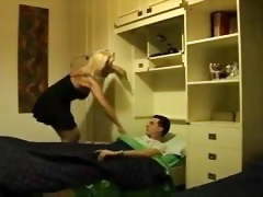 HORNY ITALIAN MOM ANALYSED BY GUY - ROLEPLAY -JB$R